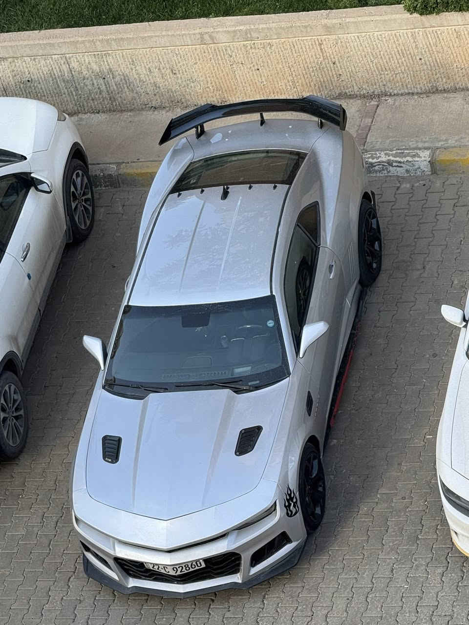 السلام عليكم تم تنزيل السعر بسبب الوعود الكاذبه كمارو 2011 محدث 2017 ٦سلندر مكينه كير ضفيره قاعدة فيوز كله جديد إضافات صوت كزوز برمجة طلقات سبايدر ZL1 ضررها حزام جماليه فقط بدون حادث دك  رقم الشاصي  تطلع كلين 
رقم أربيل باسمي سنويه لي ٢٠٢٩
مكاني الموصل 
السعر ٨٥ 
*********** 
بي واتساب
