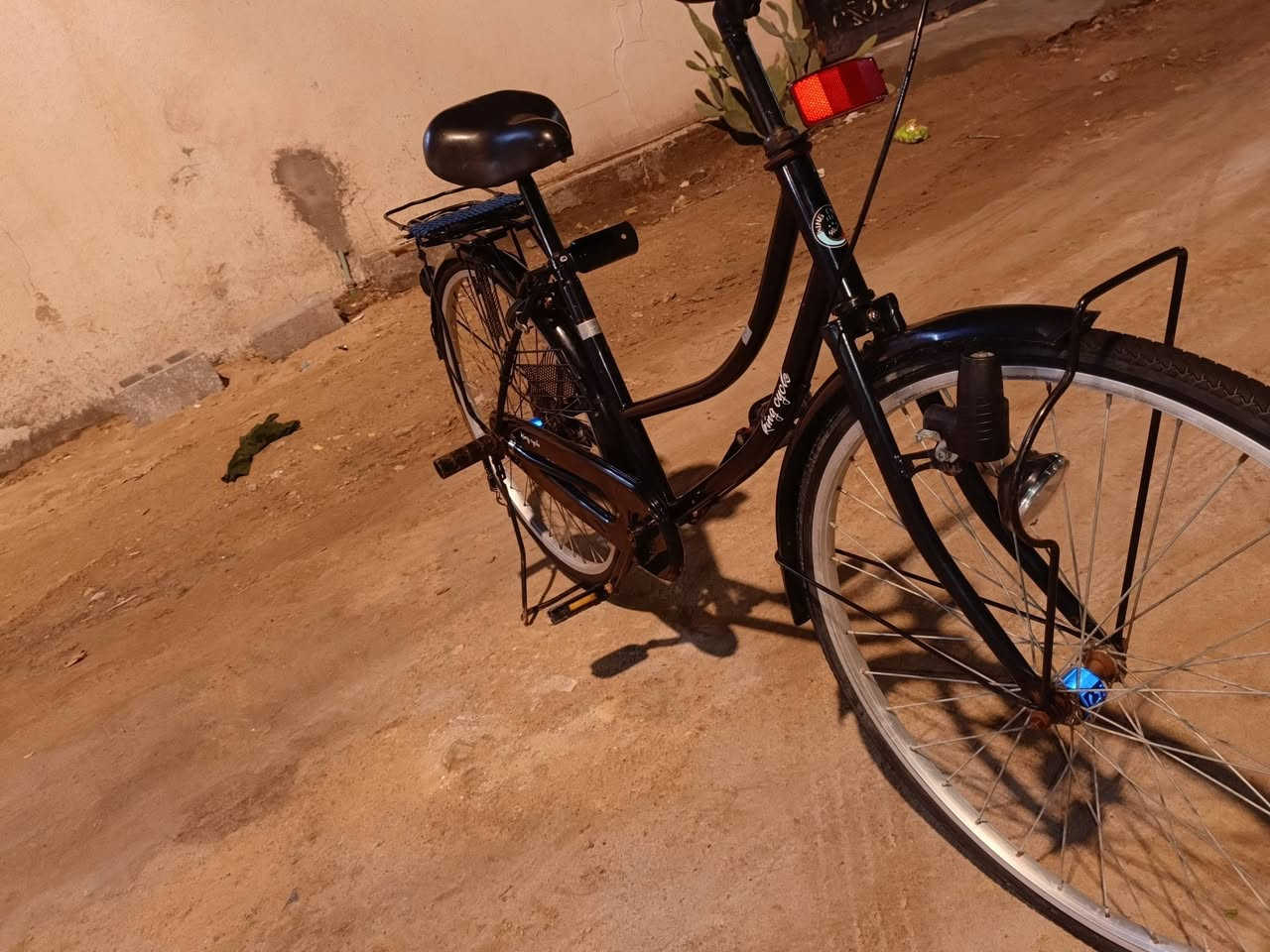 السلام عليكم بايسكل للبيع سياحي حجم 26 ومثل ما تشوف لبايسكل نضيف
سعر لبايسكل 140 الف وبي مجال قليل مكاني شط العرب الجزيره الثالثه للتواصل ***********
