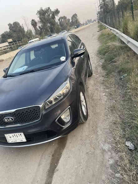 سلام عليكم كيا سورنتو موديل٢٠١٧وارد امريكي ضربتهه جاملغ من جهه السكن ملاحظه البنيد جارد ومصبوغ فقط  ٦راكب ٧سلندر 
سياره مكانهه بغداد هذه رقمي***********
