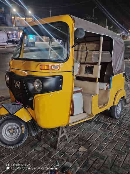 تكتك لبيع موديل ٢٠ رقم بغداد تحويل مباشر  ***********
