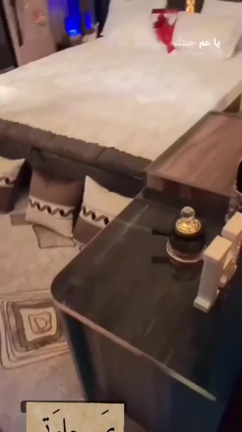 غرفة نوم تركي للبيع نضيفه استخدام قليل موقعها ناصرية مركز للتواصل خاص او على الرقم ***********
