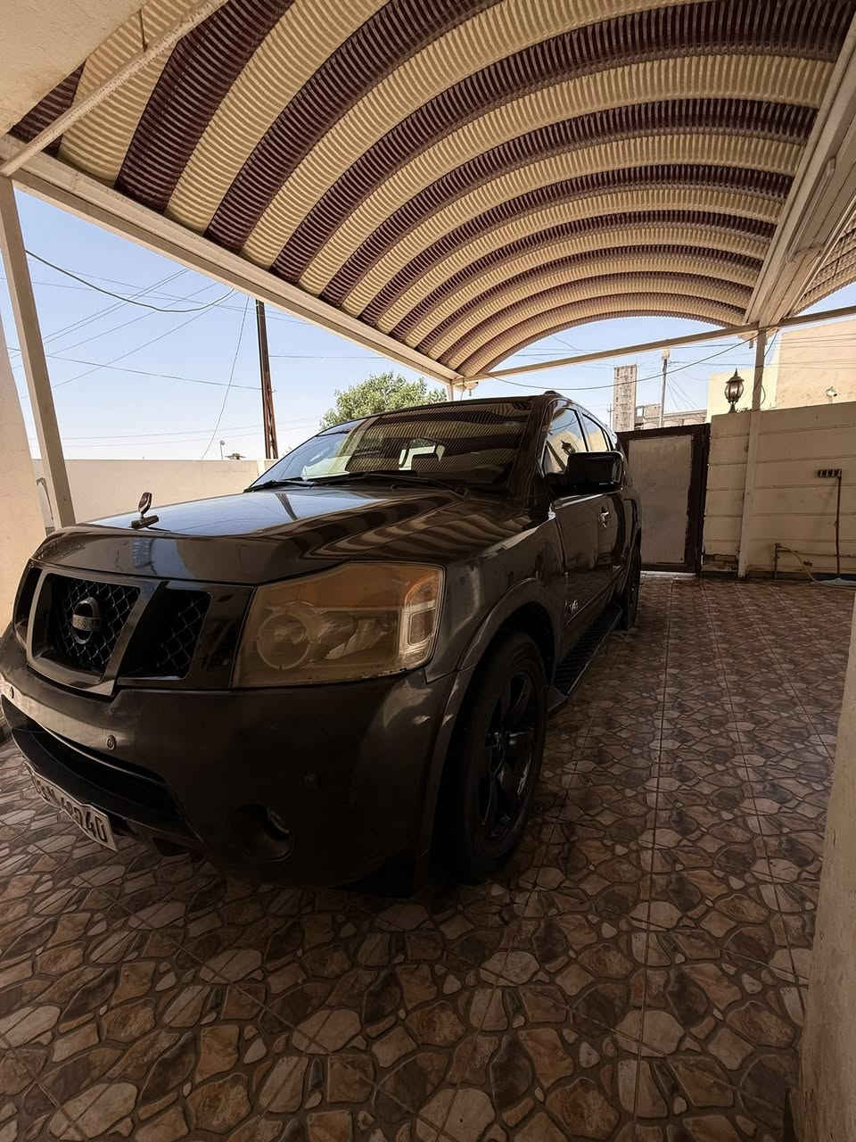 نيسان ارمادا موديل 2008 فول مواصفات LE جنطة شفط مرايات كشنات كهرباء منظومة غاز بيها محرك وكير جديد والكير هستوني شادة باقي تخم تاير جديد      منضومة زنون رقم بغداد أنكليزي باسمي تحويل ثاني يوم باقي المواصفات معروفة السعر 115 وبيها مجال للطيبين الهاتف ***********
