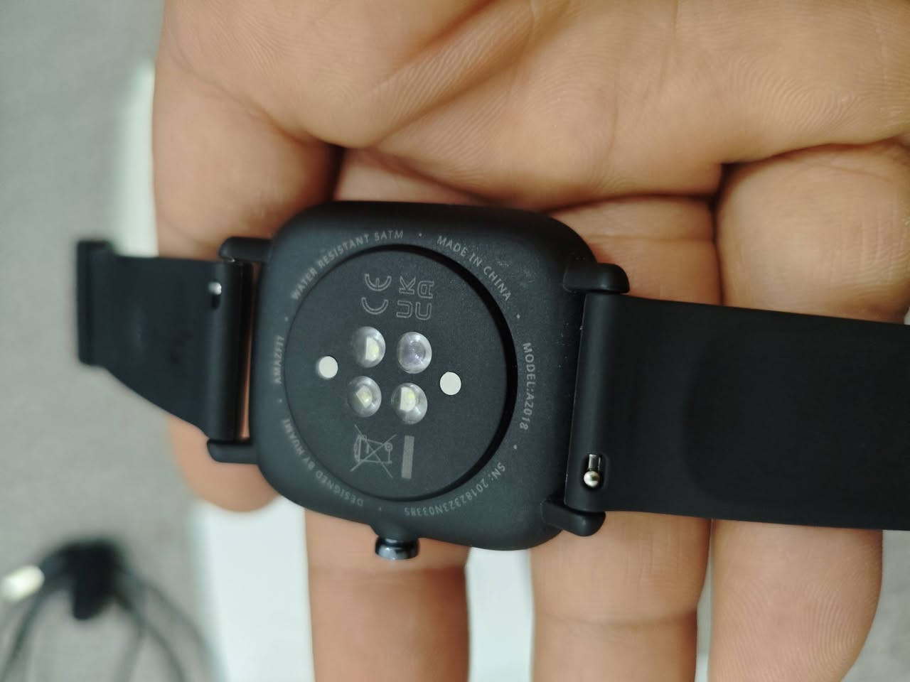 السلام عليكم ورحمة الله وبركاته 
ساعة amazfit gts 2 mini نظافة 💯 شرط جكه ابره مابيها وشحن يطول 12 يوم عندي 
اني فتحتها لوك ومااستخدمتها جدا قليل لان عندي ساعة هواوي 
السعر 35 الف مع التوصيل 
مكاني حلة للتواصل وتساب
***********
