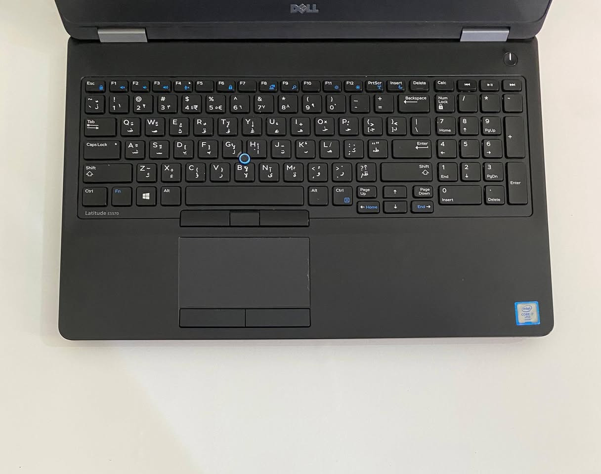 الكوراي سفن بكرت شاشة خارجي بXXX 🔥
لابتوب يجمع بين القوة والاناقه والسعر التنافسي ✨💫
DELL LATITUDE E5570

المعالج : core i7 الجيل السادس أعلى فئة HQ - قوة وأداء ممتاز ومستقر 💪🏻 

كرت الشاشة: 4 كيكا انتل داخلي

كرت الشاشه الخارجي : 2 كيكا -AMD R7 m360 -اداء رسوميات خرافية 🌈

الرام: 8 كيكا سلاسة عالية 🏎

الهارد: 256 كيكا SSD M.2 قابل للتطوير 🗄

الشاشة:حجم كبير 15.6 انش دقة خرافيةHD 🖥

الجهاز قابل للتطوير (رام-هارد) ⚙
كيبورد عربي انكليزي ليزري ضوئي ✍
بطارية ممتازة 🔋
 اللابتوب يحتوي على كافة التطبيقات الأساسية ✨
تطبيقات الأوفيس مفعله ✨

مع هدايا
ماوس وماوس باد لسهولة الاستخدام 🖱️ 
جنطة لسهولة التنقل 💼
شاحن اصلي 🔌

الضمانات: 
ضمان فحص كامل قبل الاستلام والدفع 💳

ضمان اسبوع كامل 💯
.......................
اللابتوب ممتاز جدا للموظفين والطلاب ومثالي للتصاميم والبرمجة باستخدام برنامج اوتو كاد وثري دي ماكس وغيرها وممتاز لمشاهدة الأفلام واليوتيوب بجودة عالية وسلاسة فوق الخيال وممتاز لعدد كبير من الألعاب مثل PUBG و Minecraft بسبب مواصفاته القوية 💪
.......................
يتوفر توصيل لجميع المحافظات 🚗

السعر شامل التوصيل 
فئة (HQ) : 299 الف دينار عراقي
فئة (U) : 289 الف دينار عراقي 

للاستفسار: 
واتساب : ***********
تليكرام : @Abod1iq
