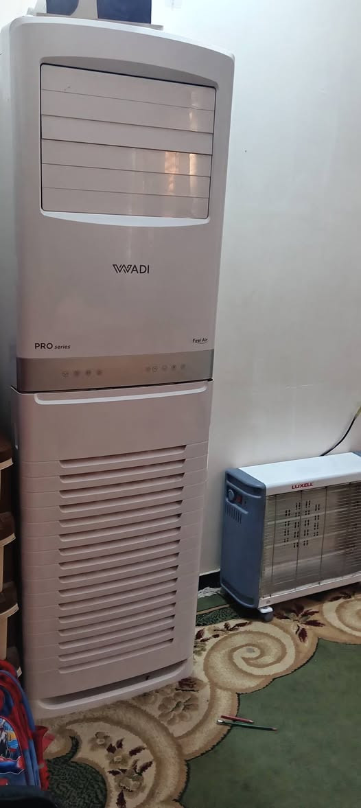 ألسلام عليكم سبلت كنتوري 3طن مستخدم شهر واحد بس سعره ٩٠٠ وبيه مجال حك جيتك شراي اتصل عل رقم ما متواجد عل الانترنت ***********
