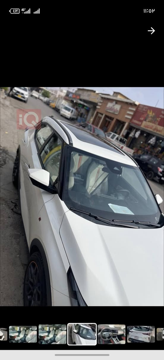 سلام عليكم للبيع السعر 25 مليون بيها مجال

 مواصفات المحرك و الأداء
المحرك: سعة 1.5 لتر تيربو، 4 سلندر.

القوة: 177 حصان.

عزم الدوران: 270 نيوتن متر.

ناقل الحركة: أوتوماتيك دبل كليتش بـ 7 سرعات.

نظام الدفع: أمامي.

استهلاك الوقود: حوالي 6.3 لتر/100 كم (حسب بعض المصادر).

التسارع: من 0 إلى 100 كم/س في 7.5 ثانية (حسب الأرقام الرسمية في بعض الأسواق). 

المواصفات الخارجية

الإضاءة: مصابيح أمامية وخلفية LED مع وظيفة "Follow Me Home".

جنوط: مقاس 18 بوصة.

مرايا خارجية: قابلة للطي كهربائياً ومدفأة.

مساحة التخزين: صندوق خلفي كهربائي بسعة 341 لتر.

ميزات إضافية: فتحة سقف بانورامية. 

المواصفات الداخلية و أنظمة السلامة

نظام الدخول والتشغيل: ذكي.

التكييف: فتحات تكييف لصف المقاعد الثاني.

نظام الثبات والتحكم: نظام المساعدة في ثبات السيارة ونظام المساعدة للانطلاق على المنحدرات.

المراقبة: حساسات خلفية، كاميرا خلفية، ونظام مراقبة ضغط الإطارات.

السلامة: نظام الفرامل المانعة للانغلاق (ABS) وفرامل يد كهربائية.

ميزات إضافية: مثبت سرعة، نظام تشغيل المحرك عن بعد.

مكان سيارة كركوك  

سيارة بأسمي

بعدها بضمان شركة 4 سنوات ماشي  (21000)

دفتر ضمان موجود
***********
