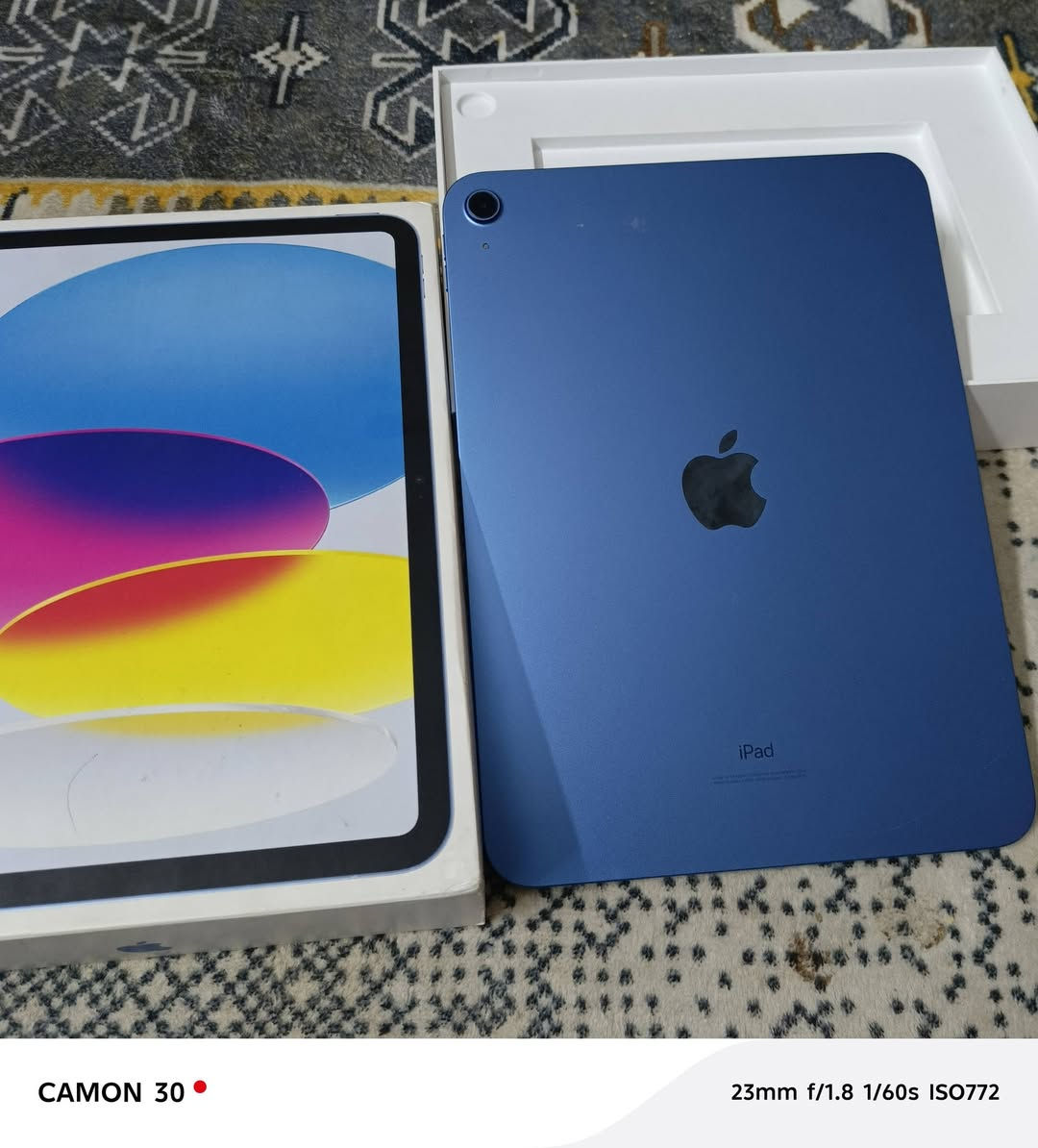 ايباد 10 فول مواصفات إيفون  بوبجي لمس خفيف   كأمير صوره حلوه  سعر 300 قفله من أخير  لأن محتاج ودبيعه ضمان شغل عنوان حله حي شاوي ***********
