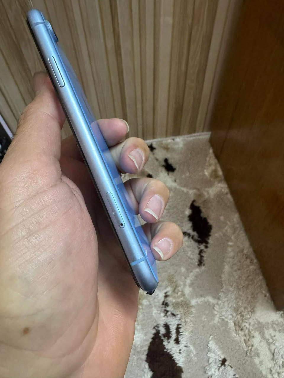 ايفون xRتلفون جديد مكفول من كلشي البطاريه 83 مساحة التخزين 128 مكاني بغداد *********** بي واساب 240الف
