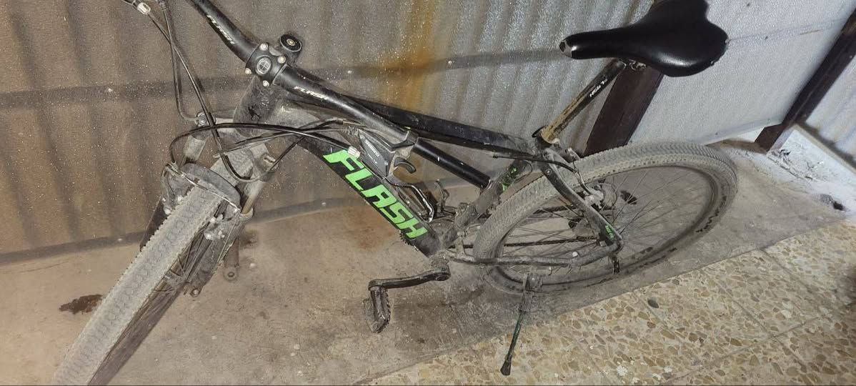 الدراجه للبيع المنيوم قياس 27.5
السعر ١٥٠ 
مكاني بغداد حي لجامعه


**إذا كنت صاحب هذا الإعلان وتريد حذفه لأي سبب، رجاءا أرسل رسالة إلى الدعم الفني**