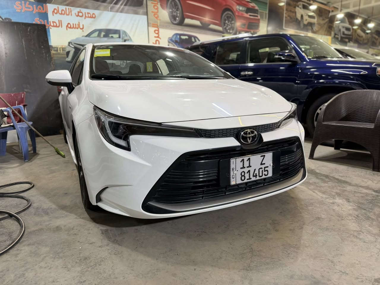 السلام عليكم كورلا هايبرد شكل الامريكي ماشيه ١٩ السياره مكفوله من الصبغ  والبارد بيه هذ الشخط الي بلباب فقط 
السياره فتحه وبصمه ورادار وباقي المواصفات المعروفه 

سعر ٢٢.٥٠٠ مليون بي مجال بسيط 
للاستفسار
***********
***********
