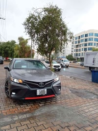 كامري SE • ٢٠١٩ • ١٢٢٠٠٠ كم