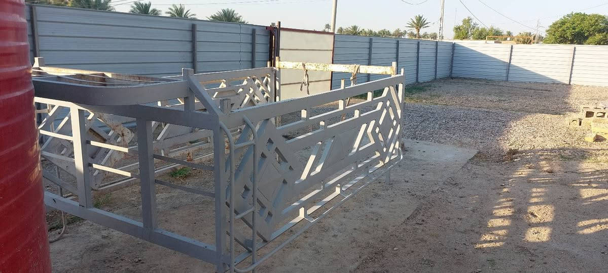 محجر كيه نثيه ٢٧٠٠ 
#للبيع سعر ٣٧٥ وبي مجال 
***********
