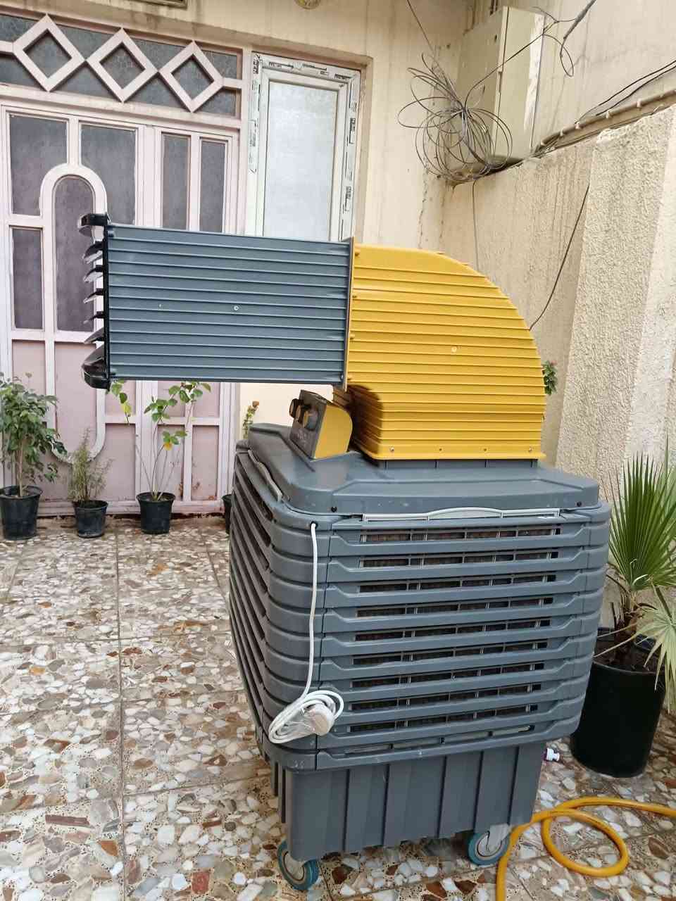 سلام عليكم مبرده نوع كويه مستخدمه شهر نضيفه كلش وع فحص 4 سرعات دفع هوه قوي كلش وبارده ثلج حجم وسط تانكي 90 لتر حجم وسط سعرها 330


**إذا كنت صاحب هذا الإعلان وتريد حذفه لأي سبب، رجاءا أرسل رسالة إلى الدعم الفني**