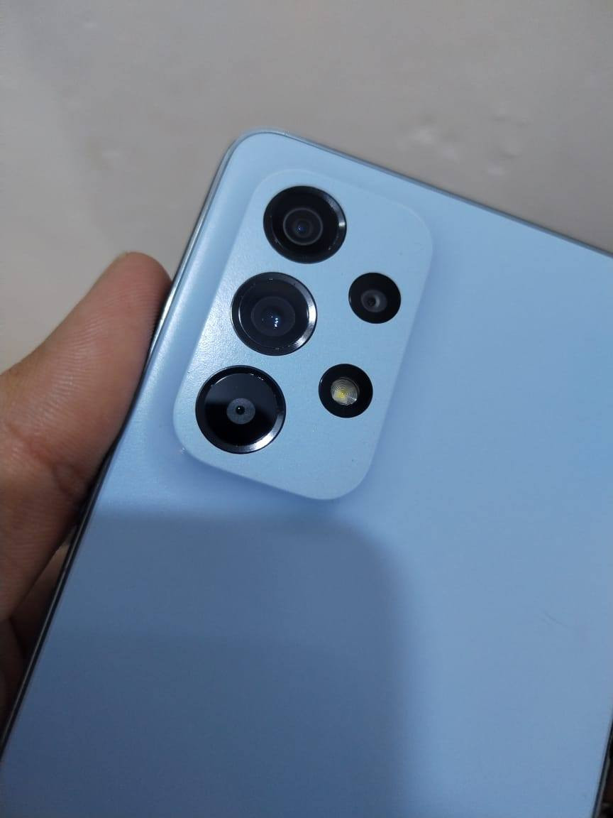 السلام عليكم
للبيع
سامسونك اي53 فايف جي 
SAMSUNG A53 5G 

موبايل على وضع الشركة 
بلادي 
ما مفتوح ونضيف 
وشغااال كامل

الذاكرة 128
العشوائية6+6=12

المعالج 👇🏻
هـ Exynos1280 
إكسينوس1280
تكنولوجيا 5 نانو

بالبوبجي60فريم
وHDR
وجيروسكوب
فووول سلاسه 

البطارية5000
 منفذ الشحن تايـبـسـي

بصمة اصبع مدمجه بالشاشة
+بصمة وجهـ

الشاشة120هيرتز 
فول أچ دي بلس
سوبر أموليد+FHD 

سماعات ستيريو
 صوت عالي ونقي 

كامراته تخبل زلااال 

ويا حافظة جديده 
موبايل مال جناي 

فقط بي فطور بالكلاس 
ما مأثر على شي أبد 

(( السعر 135 )) 
شراي اتصل 
 العنوان الرمادي 
هـ***********

