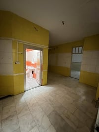 طابق ثاني لليجار  عنوانة حي اور منطقة ال 600 مقابل مركز القدس  السعر 3...