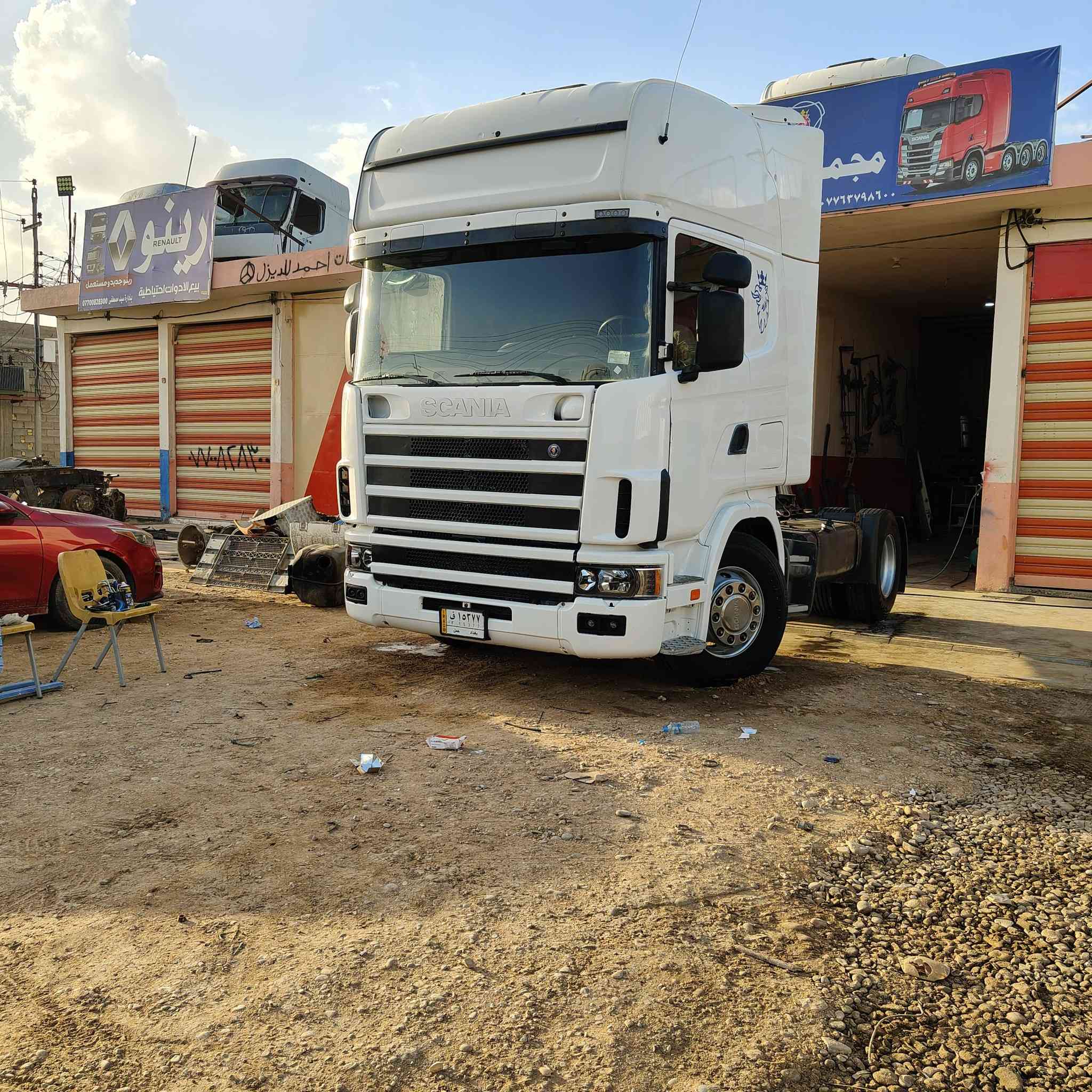 سلام عليكم سكانيه 2003مواصفات دوله بم ونوزل كير 4/4تخم تاير رقم بغداد مربوطه فلات جوانب متحركه سياره جاهزه وخير من الله سبايدراتهه موجوده 
مكان واسط بدون زحمه الاتصال من9صباحأ الى9مسأ
*********** السياره مكفوله كفاله عامه
