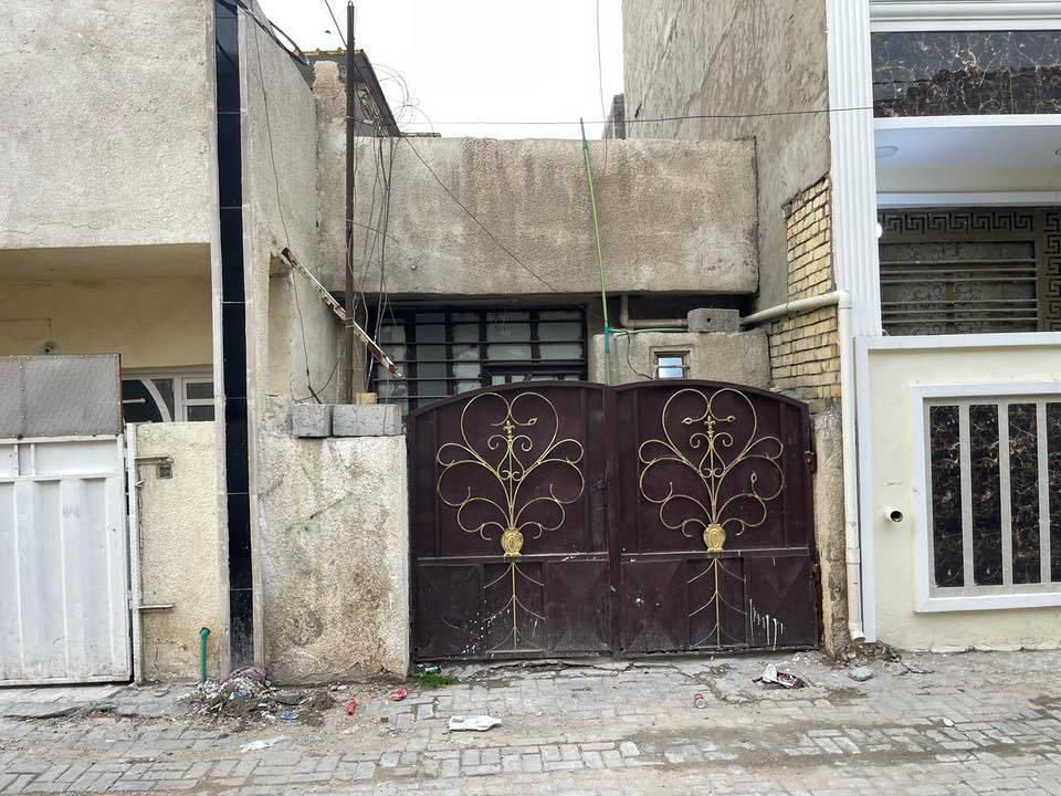 سلام عليكم للبيع مساحه 58طابو صرف بسمي الدوره الميكانيك قرب الدير موقع ممتاز جدآ يحتوي على صاله ومطبخ مشترك وغرفه نوم وصحيات ماجر السعر 110 وبيه مجال قليل ***********
