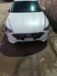 ‏سوناتا ابيض للبيع   مديل 2021  السعر150 $ بيها مجال   المحرك 2500 تنف...