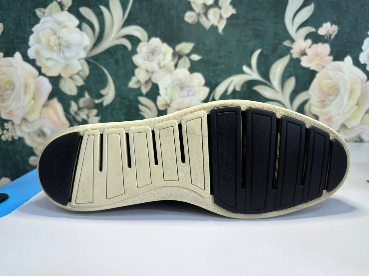 كولهان قياس 44.5
السعر 25


**إذا كنت صاحب هذا الإعلان وتريد حذفه لأي سبب، رجاءا أرسل رسالة إلى الدعم الفني**