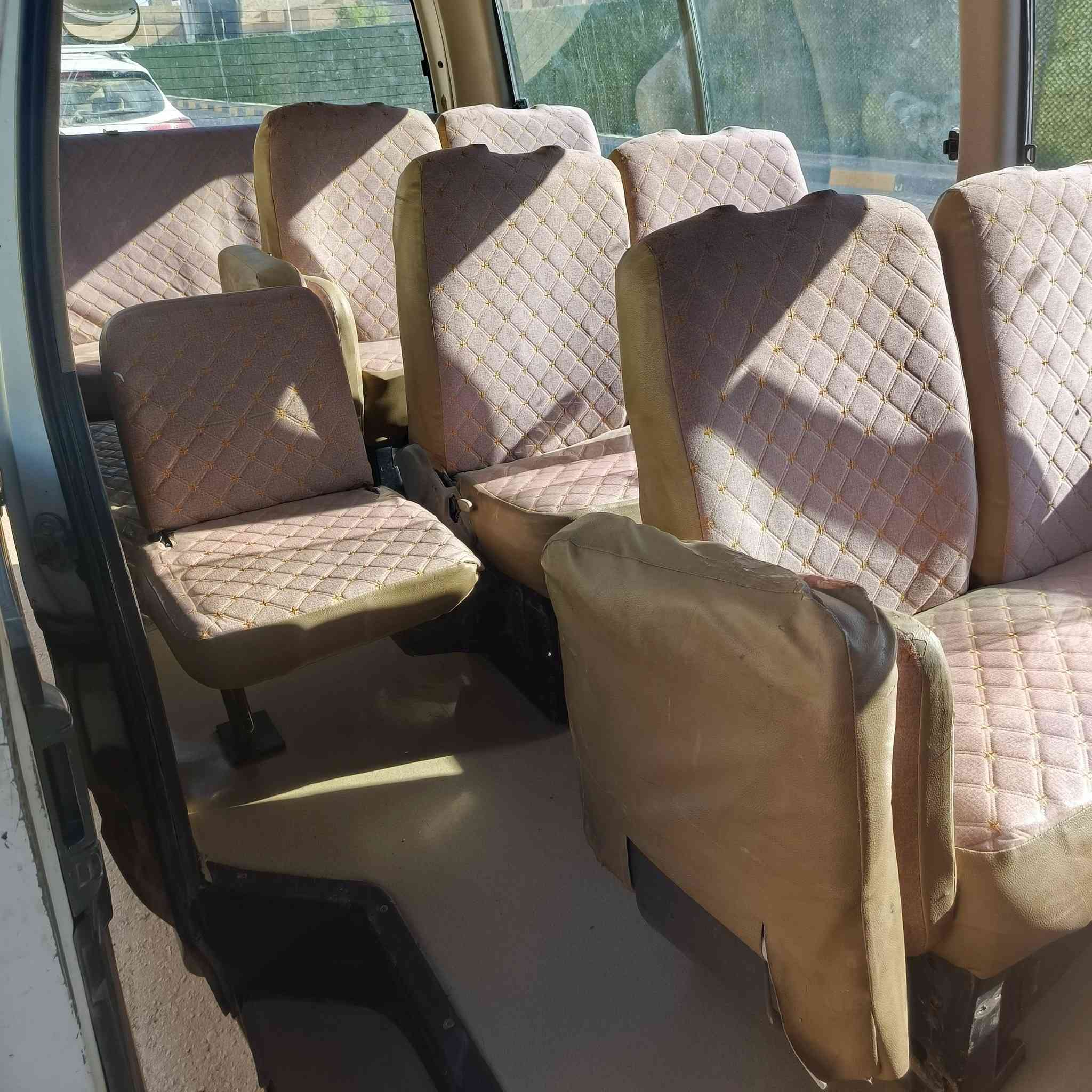 جنبي موديل 14 ديمنه جديد مكينه جديده فور واي عينه وصينيه جديده
السياره جاهسه خير من الله دوشمه كدامك فول السياره بس حداديتها 80 /100 مكانها بابل الشراي يتفضل

ماعليها اشارت حجز باسم مواطن السعر 32 وبيها مجال 

***********
