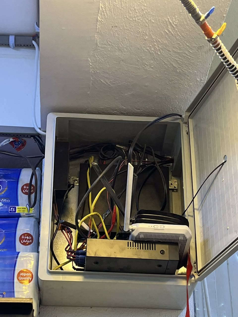 سستم كامرات ٩ كامرات دهوا 2 ميكا  مع wps الاصلي ***********
