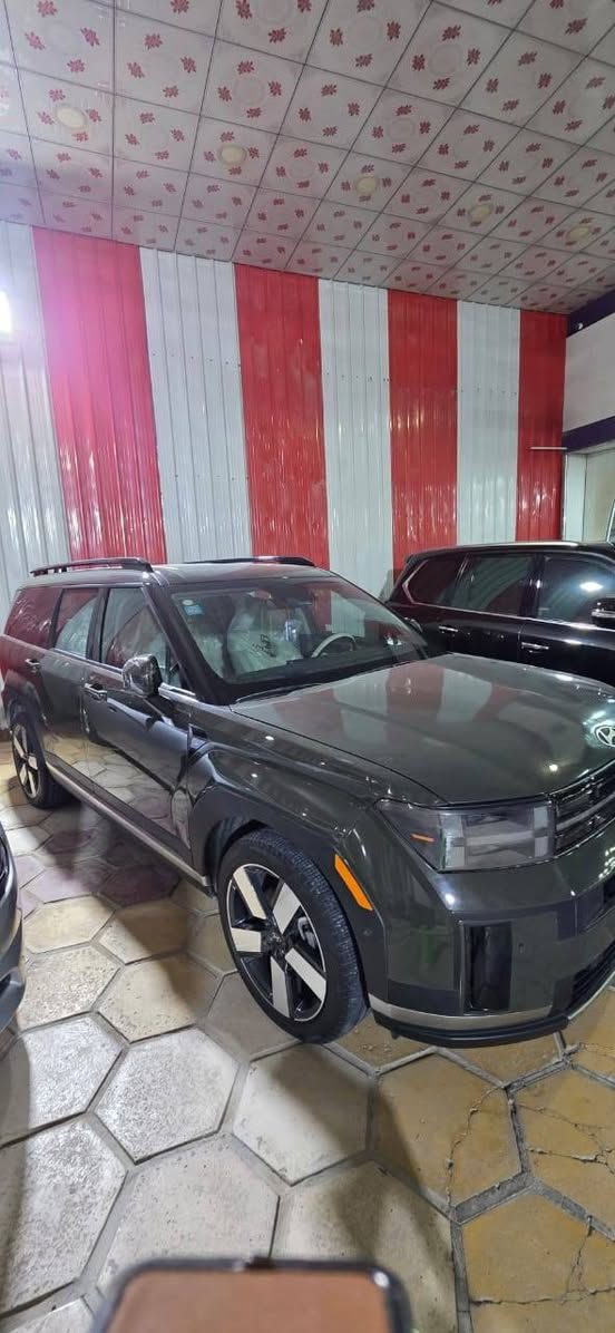 ياالله 
السلام عليكم سنتافيا2024 لمتد اوتبارك وارد امريكي

           الون : ( زيتوني او اخضر )

   المسافه المقطوعه : 1100K

الضرر : طرف بنيد ومعدل ولاقطعه تبديل بس دعاميه اماميه

حجم المكينه : 2500 تيربو 

                

#مواصفات

1. شاشه

2. كيجات دجيتل

3.كامرات 360

4.بانواما فتحتين

5. بصمه 

6.تشغيل عن بعد

7. رادارات 360

8. ايقاف ذاتي

9. ويل كب

10.بكلايت لد 

11.اشاير بالمري

12. هيترات بالكشنات خلفي امامي

13. تحديد مسار

14. نظام ايكو +سبورت + سمارت

15. هند بريك بصمه

16. اوتو هولد

17. لايتات زنون عدسه عالي ناصي

18. رادار امامي

19. صندوك كهرباء 

20. صندوك ذكي يفتح عند الاقتراب

21. قطعتين تبريد 

22. شفتات بالاستيرن

23.برادات خلفيه

24. حساسات خلفي امامي

25. كامرات 360 درجه 

26. كشنات جلد تدفئه تبريد

27. كشنات كهرباء 

28. كشن السايق ميمري 

29. فور ويل 4x4

30.نظام هترك 

31.اوتبارك تروح وتجي بالريمونت

32.كشنات خلفي كهرباء

33.سبعه راكب 
رقم ذي قار% شهداء 
تفاصيل اكثر هذا رقمي *********** تحياتي
