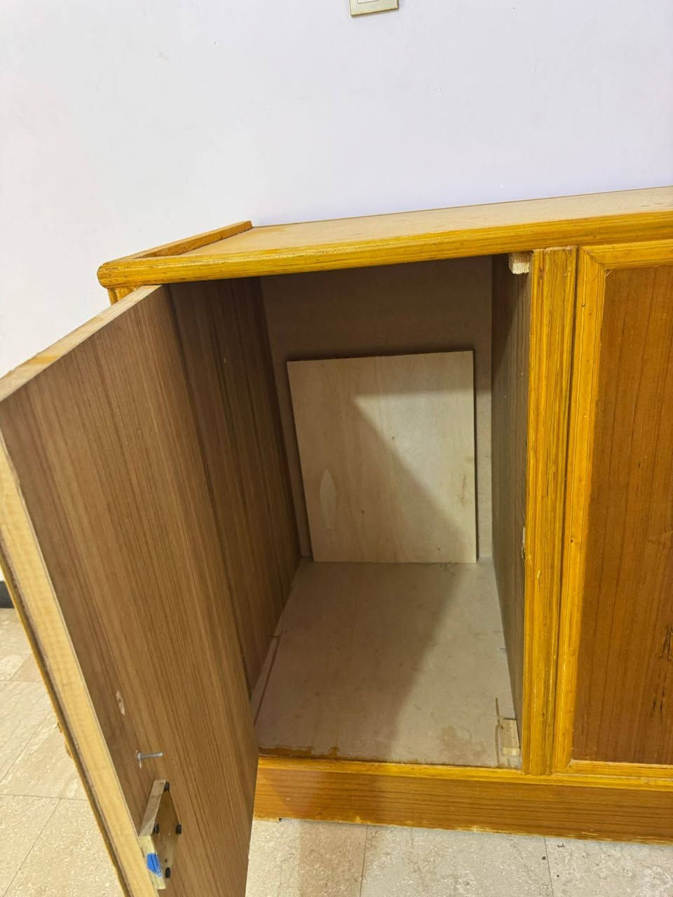 بوفيه تفصال جديد متر ونص 1.5
+
كنتور + سرير طفل نجاره نظافه 95%
#السعر_خاص


**إذا كنت صاحب هذا الإعلان وتريد حذفه لأي سبب، رجاءا أرسل رسالة إلى الدعم الفني**