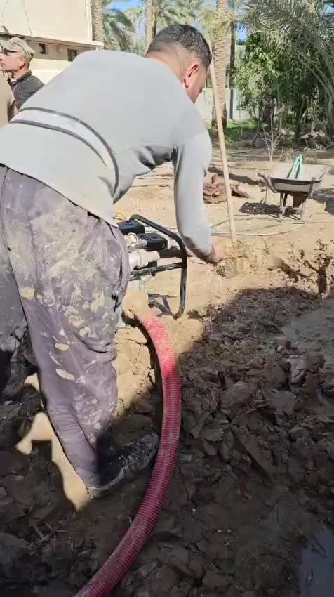 لحفر الآبار الارتوازية والدگ واليدوي بكافة الاحجام ومن الله التوفيق
***********
