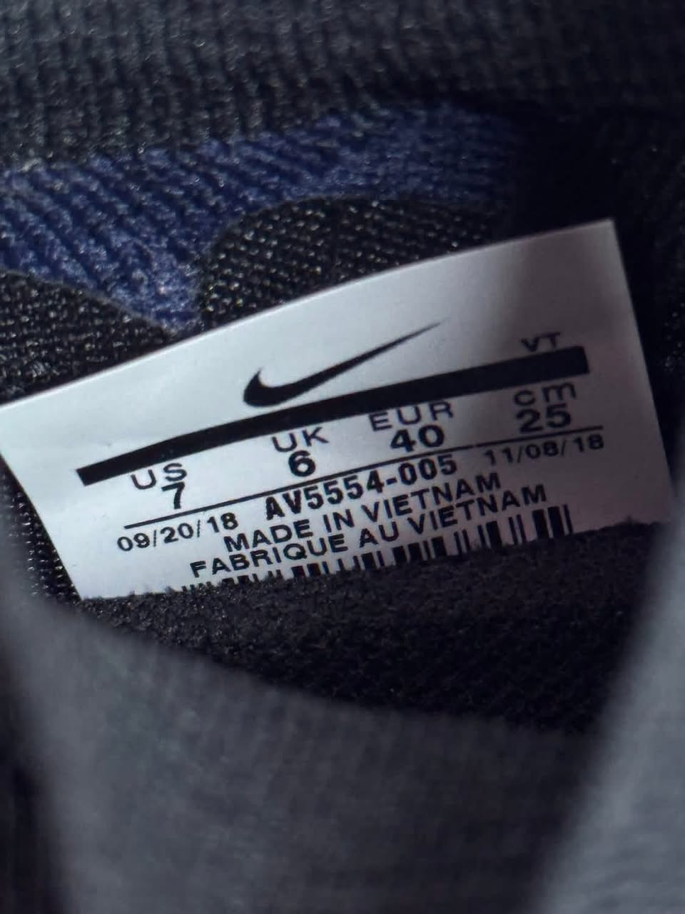 بوت NIKE باله اورجينال نضافة 100‎%‎

قياس : 40
طول القدم : 25

———————————————-

يوجد توصيل 🚚 ( بغداد - محافظات العراق )

☎️رقم الهاتف : ***********

للحجز - دايركت
