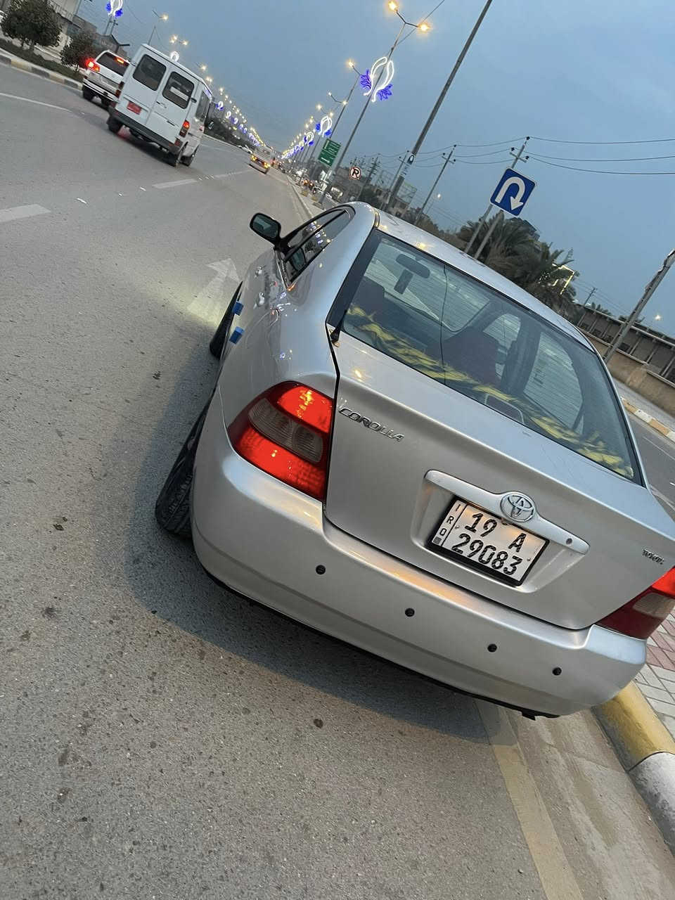 سلام عليكم كورلا ‏بيكاجيو للبيع موديل 2000مكنيه 1800السياره حلوه وجهزه   مكينه وكير خير من الله والكشر كدامك   ضربته جمالغ خلفي  بس مصبوغه عام شراط لا كصه ولاجفيه ولا كلبه جانت جرده ورشيته   كهربائية كله شغال تايرات جداد حداديه حلوه     مكاني كربلاء رقم الموبايل ***********  السعر 65 وبيه مجال
