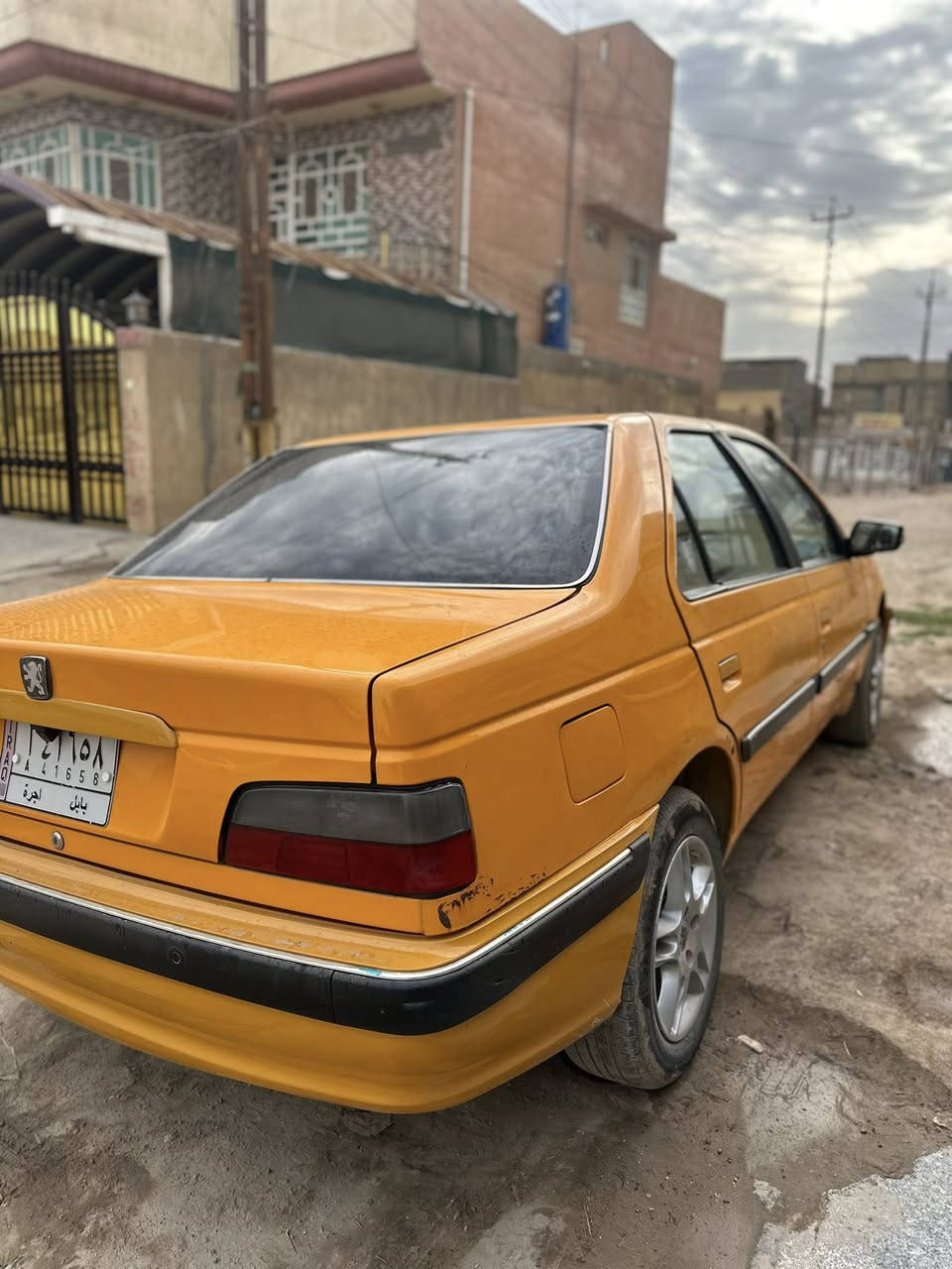 بيجو بارص موديل 2023 رقم بابل فول مواصفات مع منظومة (غاز) السياره كفاله عامه بس بيها بارد ٤ اصابع بلجاملغ الخلفي السعر ب٧٥ وبيها مجال بسيط 
رقمي و واتساب ***********
