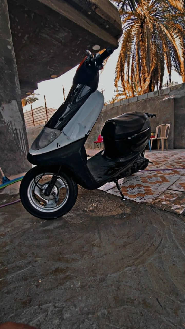 سلام عليكم دراجه للبيع منغولي فحل كهربائياته كله شغاله عوزه شكم شغله السعر 200 وبيه مجال للطيبين مكاني كربلاء طريق بغداد كربلاء عمود 92 متواجد عل فيس وعل الرقم ***********
