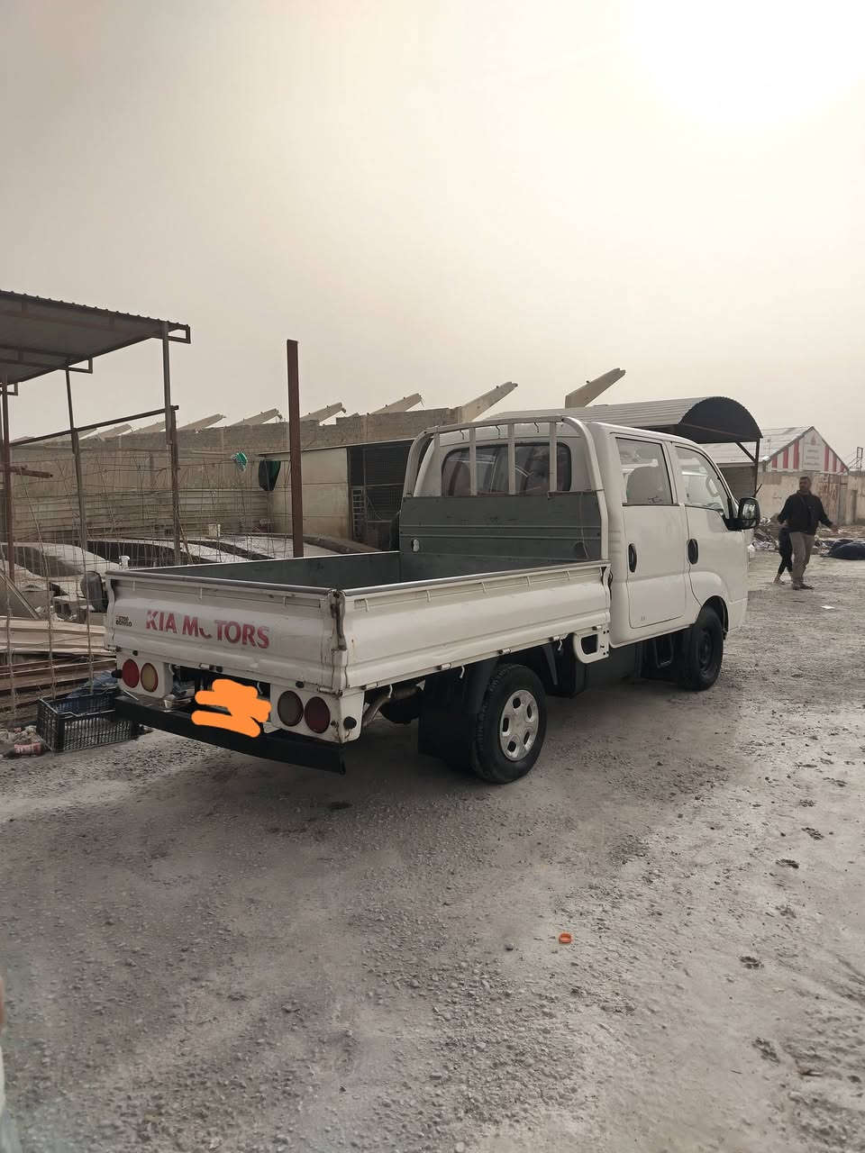 السلام عليكم
للبيع كيا عموشه دبل قماره  موديل ٢٠١٢  رقم بابل  باسمي  سياره جديده بمعنه الكلمه  محرك جديد لا بيهه ضربه ولا صبق  صدر جديد تخم تاير   للاستفسار  ***********، ***********  مكان السياره بغداد  غير متواجد على الفيس  اتصل عل أرقام التاليه
