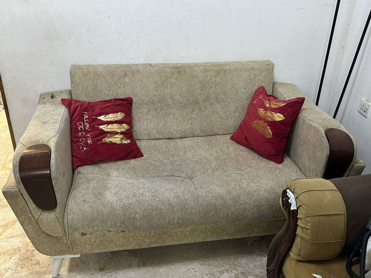 غراض للبيع مستعجله ع بيعتهم لغرض السفر كلمن وسعره


**إذا كنت صاحب هذا الإعلان وتريد حذفه لأي سبب، رجاءا أرسل رسالة إلى الدعم الفني**