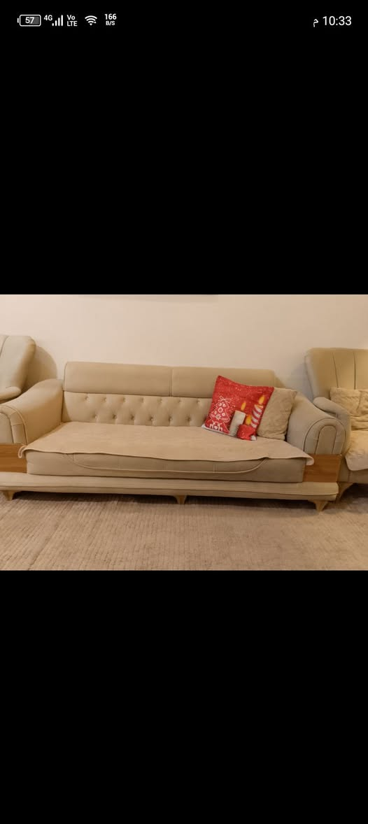 مرحبا بيع تخم متكون من 8 مقاعد قطعتين 3 نفرات وكراسي 2 السعر المطلوب 300 الف


**إذا كنت صاحب هذا الإعلان وتريد حذفه لأي سبب، رجاءا أرسل رسالة إلى الدعم الفني**