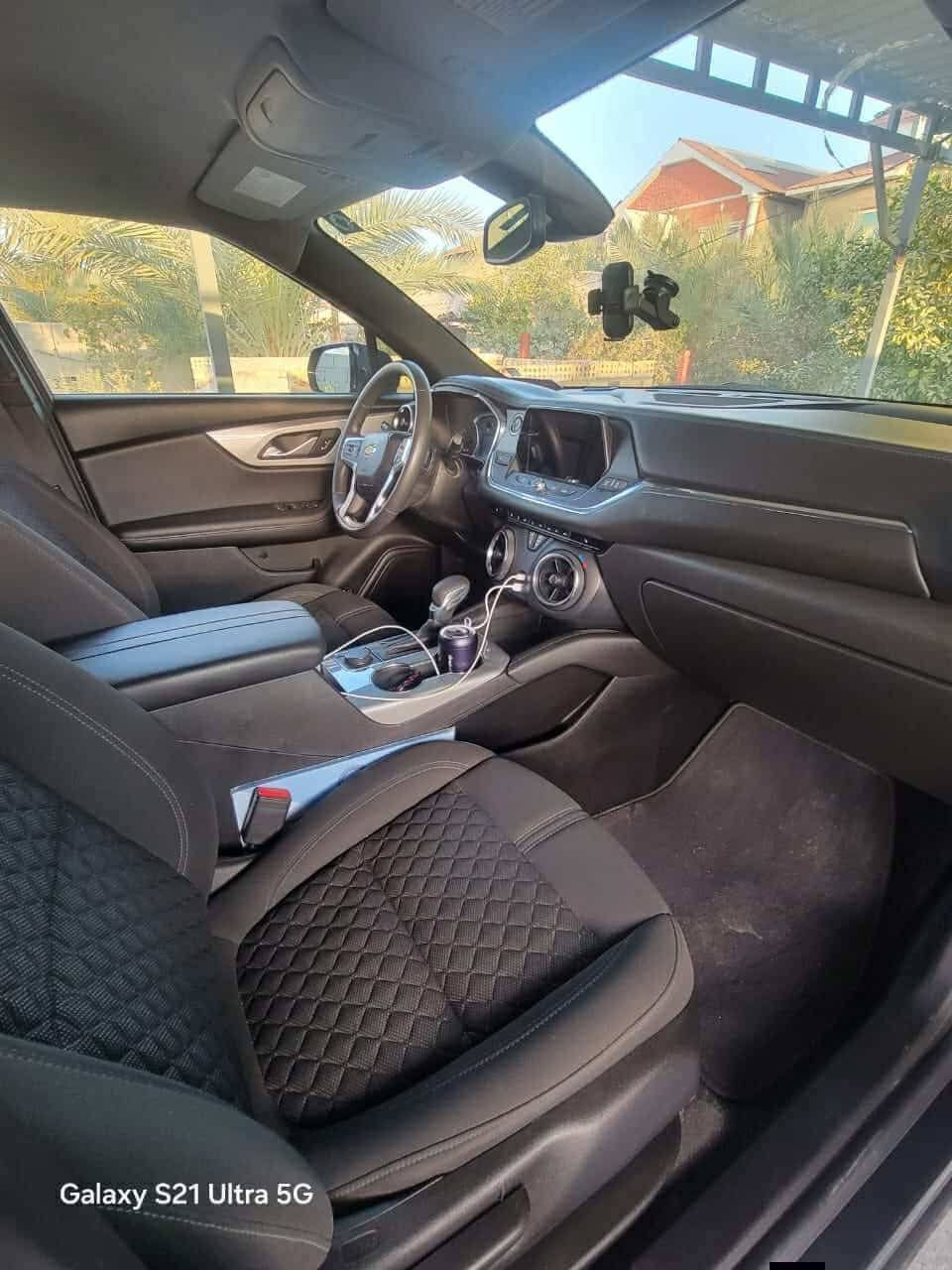 شفروليه بلايزر 2022 رقم بغداد مكانها كربلاء
🔹 محرك 2000 تيربو
🔹 ماشية 35 ألف ميل فقط
🔹 السيارة بأسمي
حادث سطحي بنيد وطرف الجاملغ بدون دواخل
راديتر بلادي بدون تبديل
المحرك + الكير + الحدادية مكفولات ✔️
المواصفات:
✅ رادارات
✅ حساسات 360
✅ نقطة عمياء
✅ مانع تصادم
✅ كشن تدفئة
✅ شاشة وكاميرا
✅ تحكمات ستيرن
السعر 199 ورقة وبيها مجال قليل
سيارة نظيفة واستعمال خفيف 👍
للأستفسار 📞 ***********
📞 ***********
