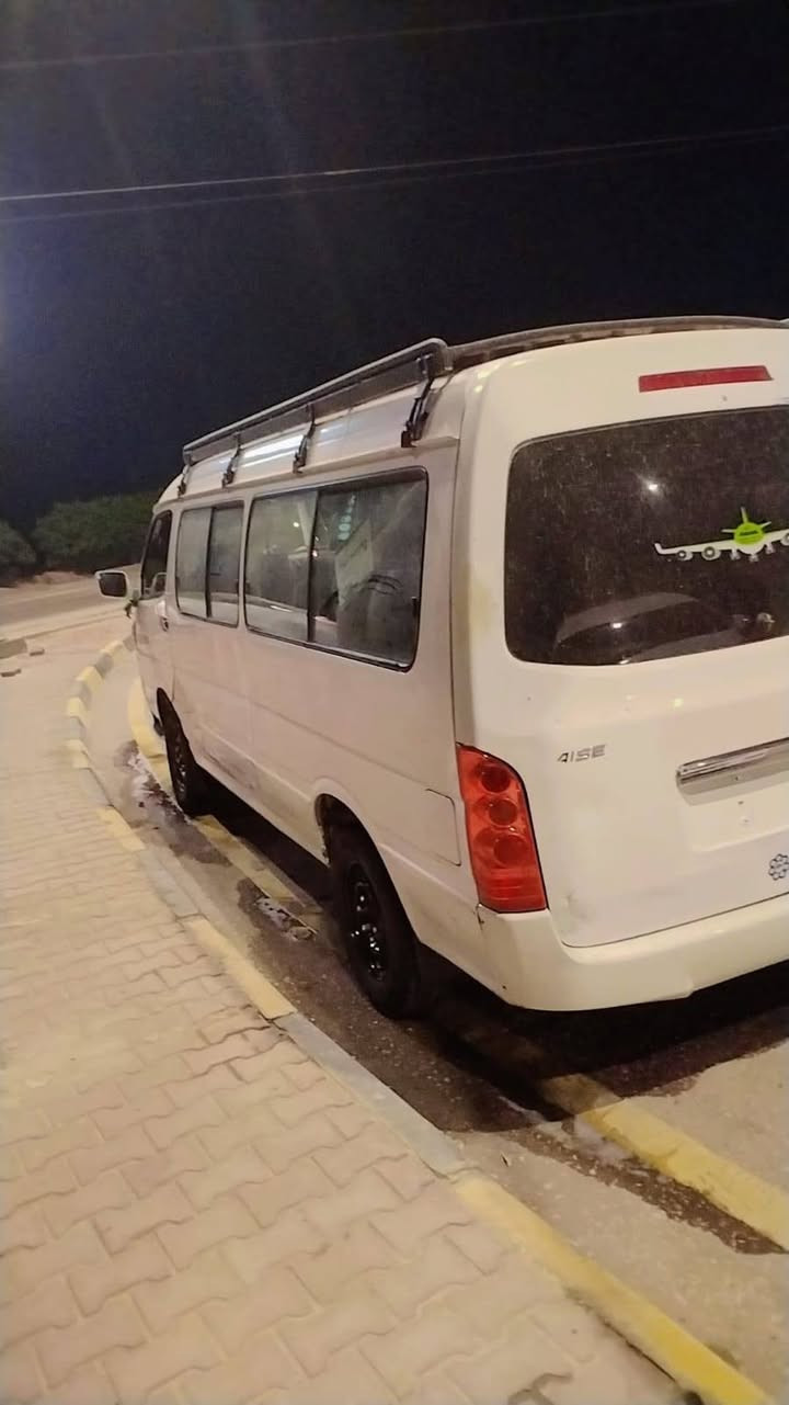سلام عليكم شباب جنبي البيع موديلا 14مداور ثاني يوم سياره محرك ياباني وكير وكسن سياره حلو وكاعده اني مكلف بنشر رقم راعيه***********مكلف بنشر
