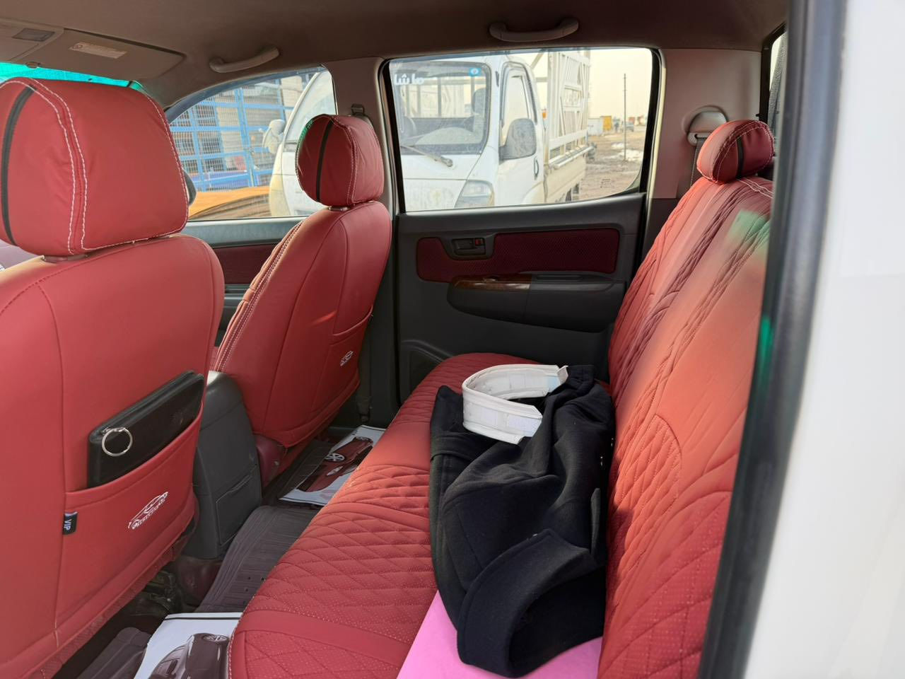 السلام عليكم
بيكب فلاونزة ٢٠١٤

مكفولة من الصبغ والسمكرة

سيارة خير من الله ع ايدينا أستلام شركة سردار

سعر ٢٠٥ قفل
***********
