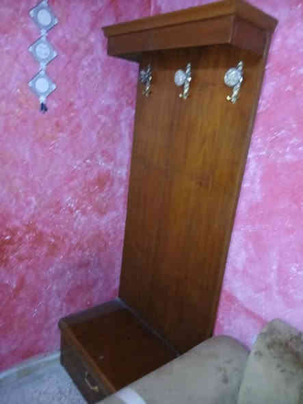 غرفة للبيع صاج أصلية مستعملة ٦ أبواب مع ملحقاتها نظيفة جدا 
للإستفسار أكثر الاتصال على الرقم   
***********
