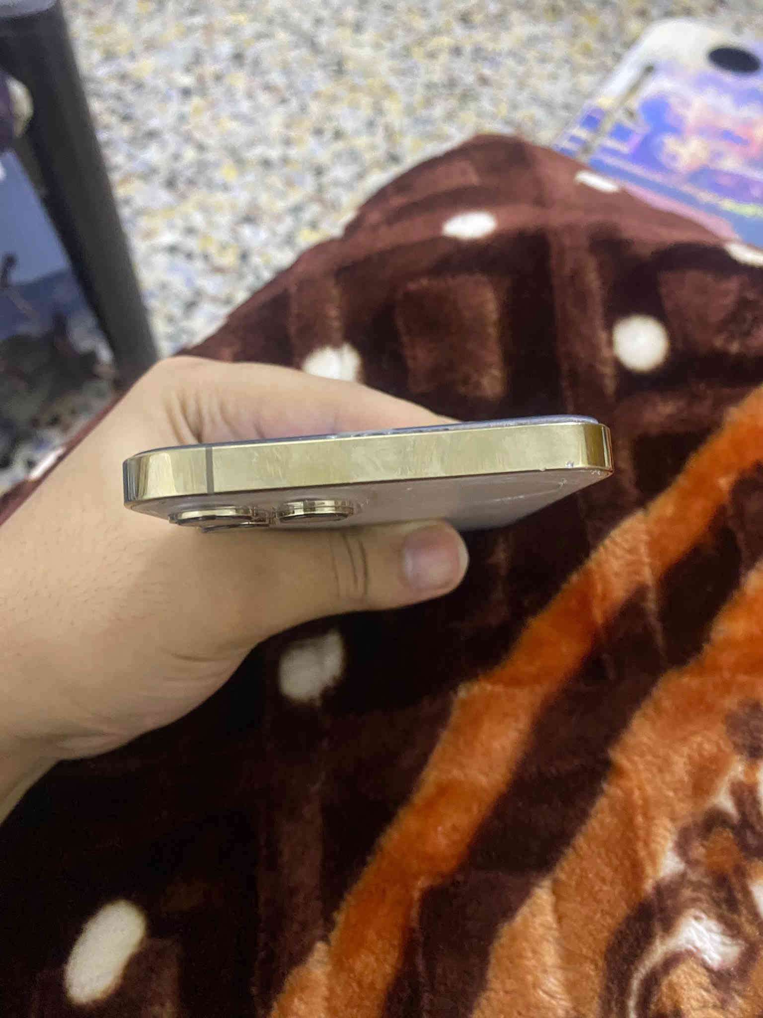 أيفون 12// برو ماكس ///سعره 290 // وبي مجال // جهاز ماستر AAA// بي فطور بالكلاس//ذاكرته // 256//جدا// نضيف// بغداد بلديات // ***********
