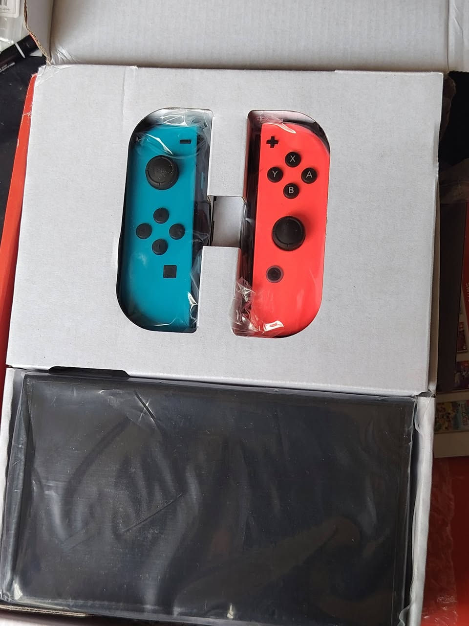 جديد غير مستخدم السعر 350000 الف توصيل متوفر لجميع المحافضات


**إذا كنت صاحب هذا الإعلان وتريد حذفه لأي سبب، رجاءا أرسل رسالة إلى الدعم الفني**