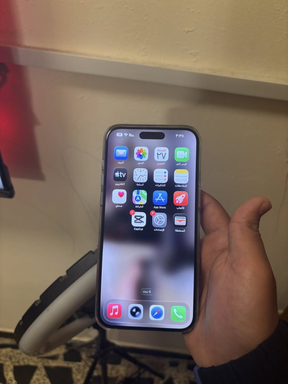 سلام عليكم آيفون ١٥ برو ماكس بطاريه ٩٢ نموذج m ذاكره ٢٥٦ جهاز جدا نظيف ب ٩٥٠ وبي مجال قليل مكاني بغداد يرموك ***********
