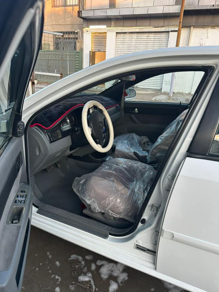 السلام عليكم أوبترا موديل 2014 كير محرك كفول كير اوتو حدادية جديدة باتري جديد تايرات تخم جديد تبريد شغال ثلج سيارة جاهزة مابيها اي نقص باسمي سيارة مكان سيارة بغداد الجديدة هذا رقم اتصال واتساب او خاص موجود أي استفسار اتصل على رقم ***********ملاحضة سونار مرفوق مع صور سعر 92
