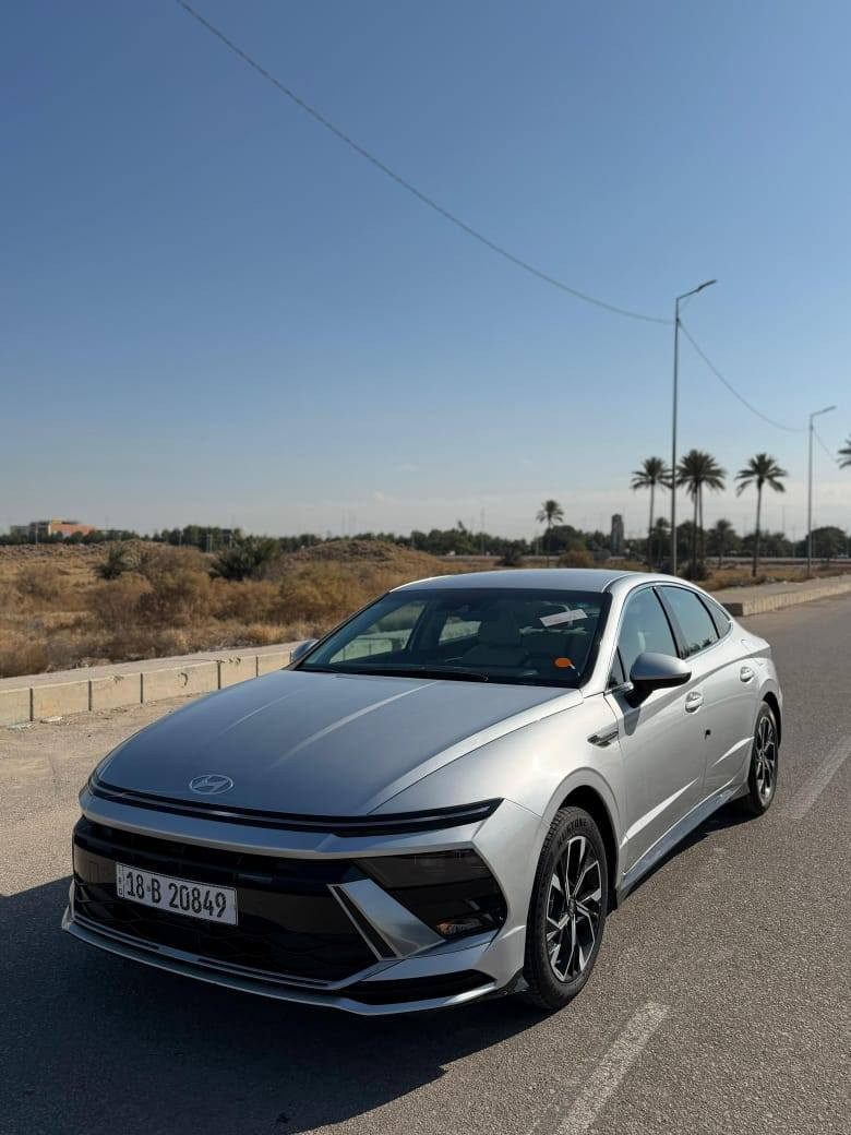 السلام عليكم 

سوناتا موديل 2024 رقم بابل انكليزي حادثها جاملغ وباب بدون دواخل ماشيه 28 الف السعر 185 وبيه مجال قليل مكاني بابل *********** حلة, بابل
