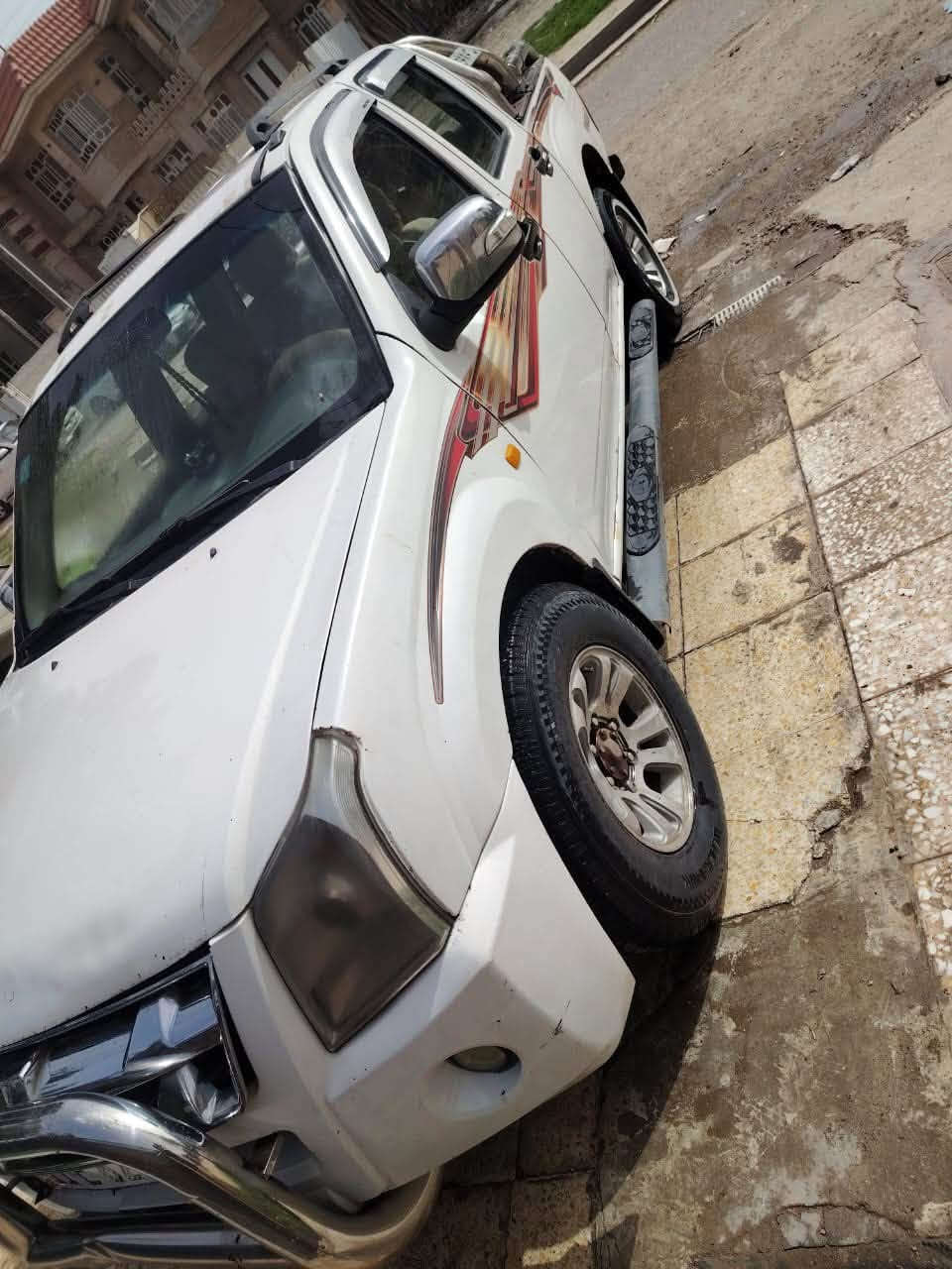 كريت ويل للبيع موديل٢٠١٣ مكينه وكير كفاله صدر امامي خلفي جديد بدون صبغ بدون ضربه سياره جاهزه من كل النواحي تبريد ثلج مكاني بغداد حي الخضراء 
السعر 55  وبيها مجال بسيط 
***********
