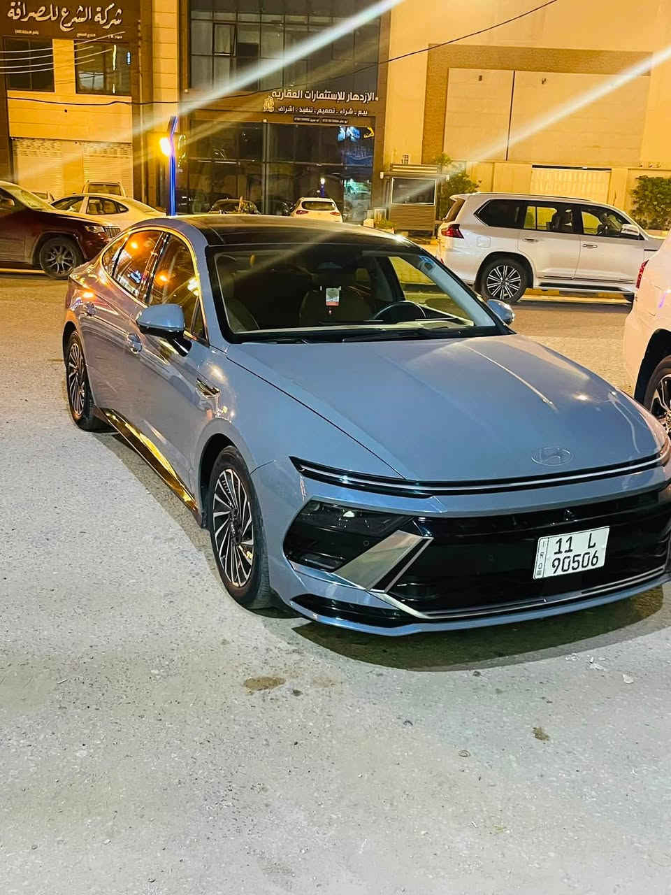 سوناتا 2024 كلين كلين كلين 
فول الفول 
رقم بغداد بأسمي حره 
مكينه 2000 هايبرد 
ماشيه 29الف km قابل للزياده 
رادار 360 
كامره 360 
حساس امامي خلفي 
داتا شو 
شاشه متصل 
تدفئه تبريد كشنات 
خزن ميموري 
كشنات امامي فول كهرباء 
شحن واير ليس 
بردات خلفيه 
كشنات جلد داخل جملي 
بنراما 
نظام صوتي Bose
صندوق كهرباء 
اناره LED  مخفيه
اناره فول LED امامي خلفي 
تقديم وارجاع من خلال البصمه 
تشغيل عن بعد 
تحديد مسار وتثبيت سرعه 
ثلاث انضمة قياده 
شفتات في الستيرن
السعر 218 
***********
