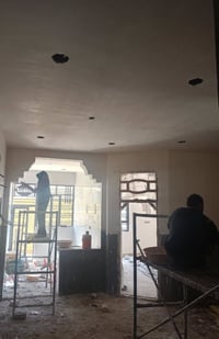 🏗️ جارِ تنفيذ أعمال التشطيب بعد استلام الهيكل، باشر فريق دارك جاهز بتن...