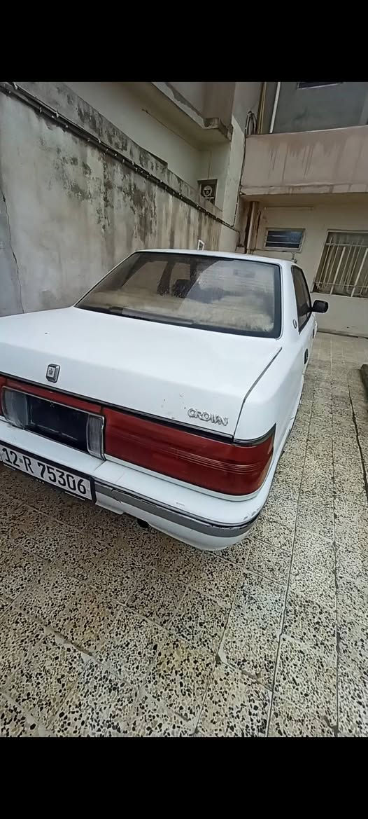 هارتوب موديل 1991 سياره جاهزه گير توماتيك رقم جديد
محرك وگير شرط كهربائيات كلها شغاله تبريد تدفئه وكاله وتحويل
السعر 47 بيها مجال.  الاتصال ***********
