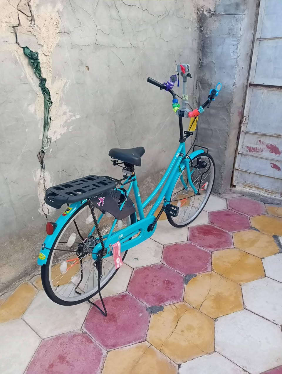 سلام عليكم باسكل للبيع مديل 2020 نازل من كرار ابو النقش لون مميز سمائي شركه BD كفاله الباسكل نضيف كلش للستفسار خاص او اتصال  
السعر خاص ولمو شراي ليتعبني 
مكان نجف ابو صخير ناحيه الحيرة 
الرقم ***********
