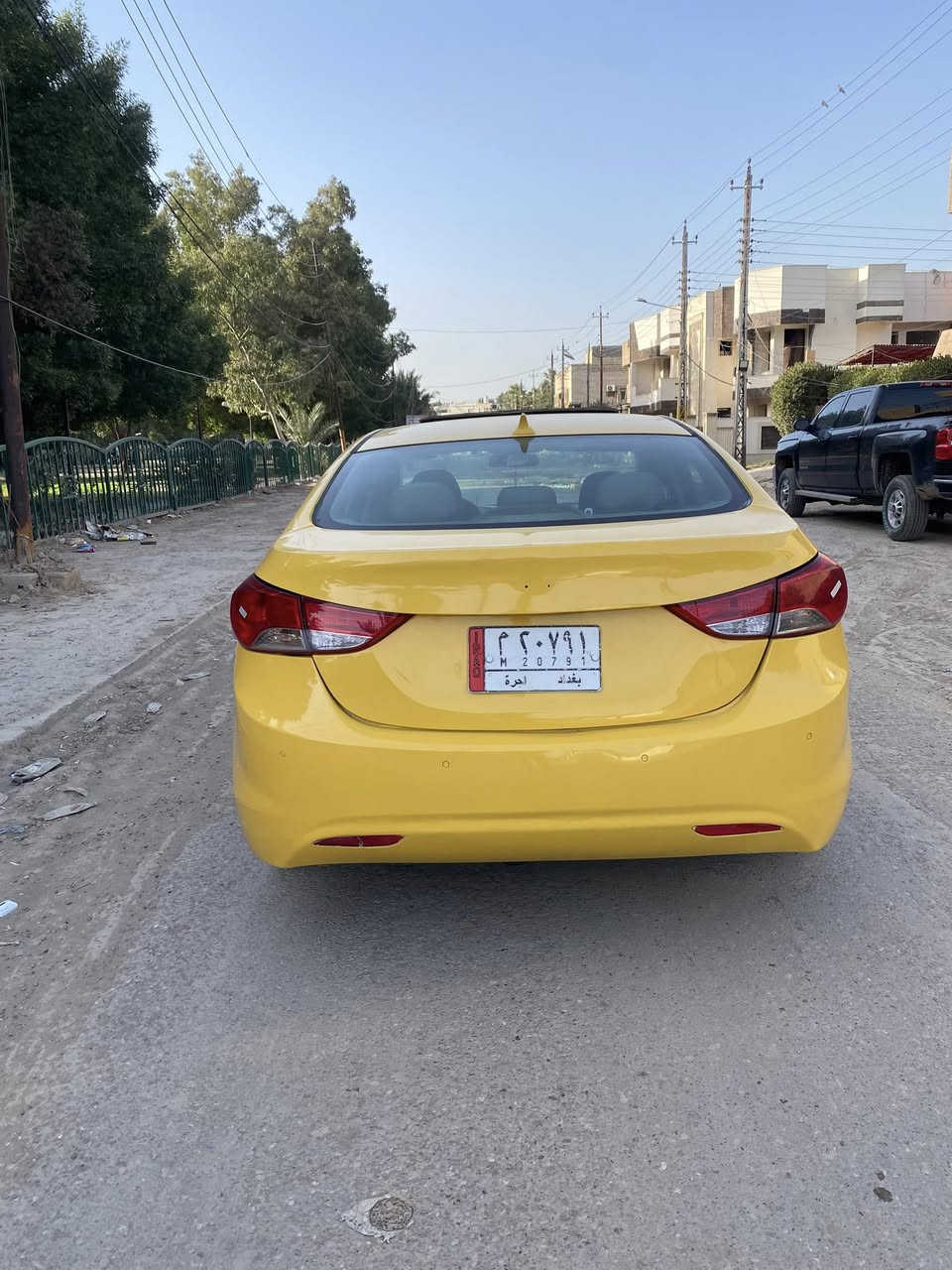 السلام عليكم النتره ٢٠١٣ حادثها قبق جنطه وبيها شويه بل حوض وطخه بل جاملغ الخلفي السياره كلش حلوه صبغه جديده مكينه ١٨٠٠ دوش كير مكينه صدر كهربائيات كله خير من الله جاهزه ربع ماتصرف عليها مدوشمه عام سگف گاعيه كشنات والسياره فول مواصفات عده البصمه مكانها بغداد السياره حلوه ويل عافيه عل ياخذها سعرها ١٠٠ وبيها مجال تحويل ثاني يوم 
***********
